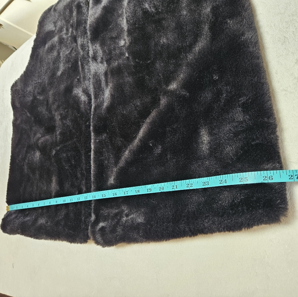 Haani Faux Fur Vest Black Women's 3X Satin Lined - Picture 8 of 11